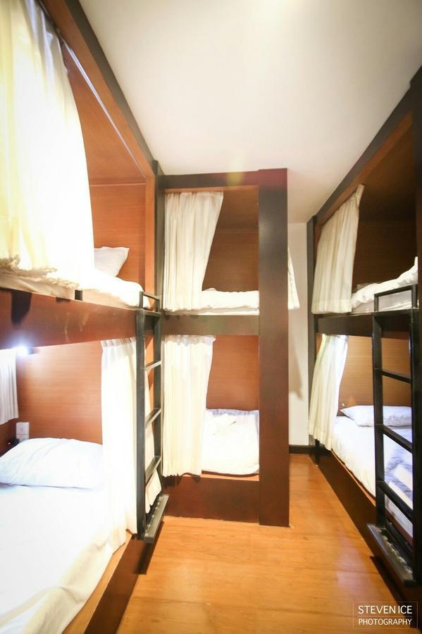 Hostel One Night Zleep At Nimman Chiang Mai Exterior foto