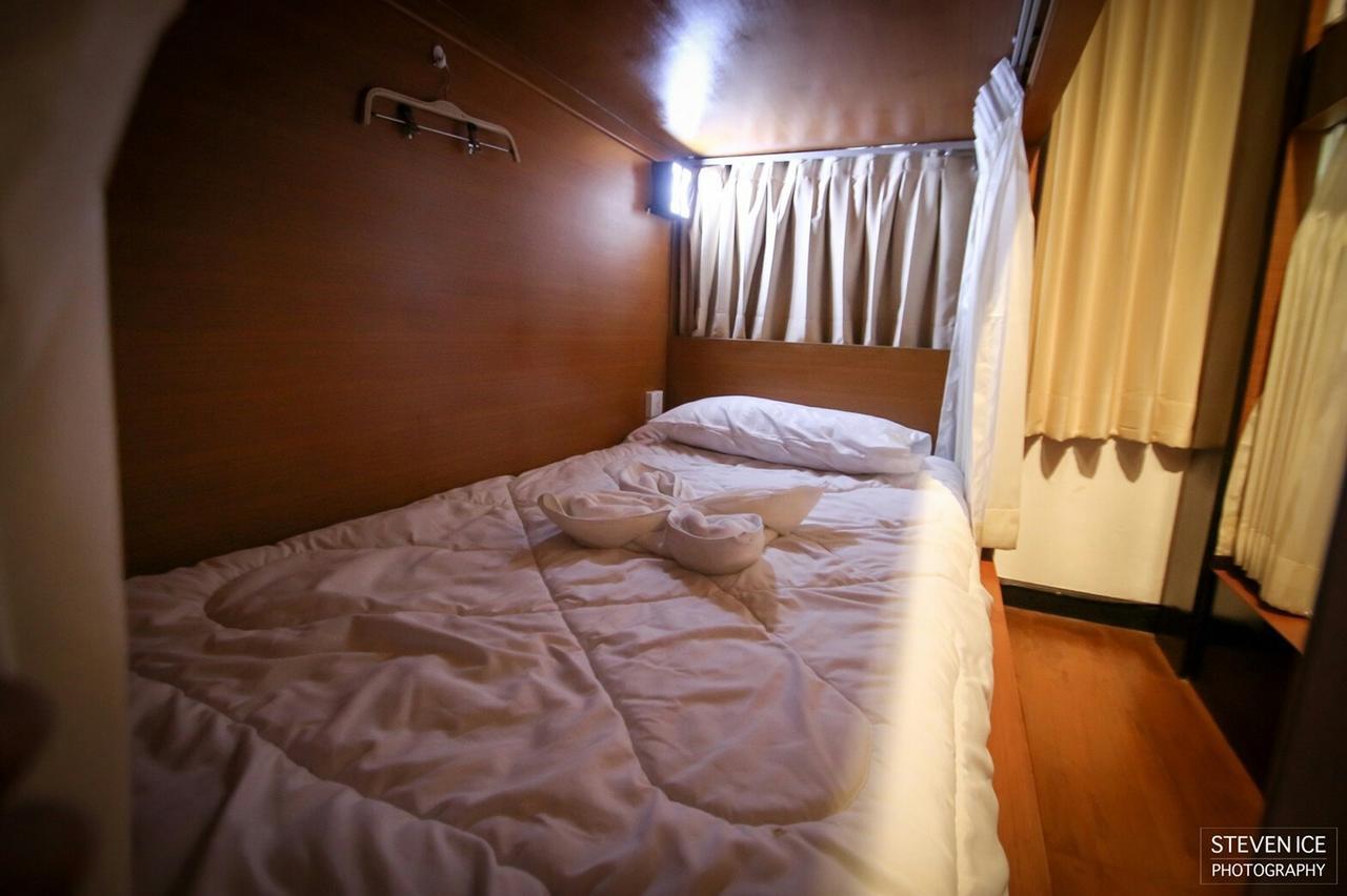 Hostel One Night Zleep At Nimman Chiang Mai Exterior foto