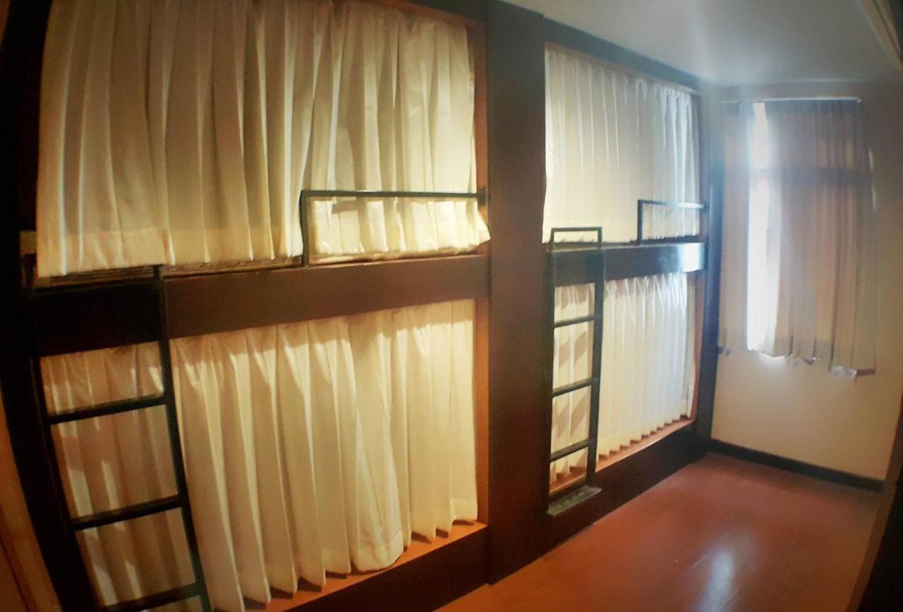 Hostel One Night Zleep At Nimman Chiang Mai Exterior foto